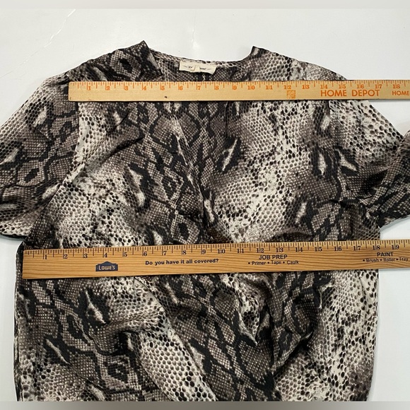 ee: some Wrap Satin Bodysuit color snake Women’s size Small - Picture 7 of 14